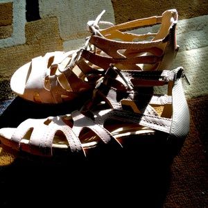 EARTH ORIGIN Kendra style sandal